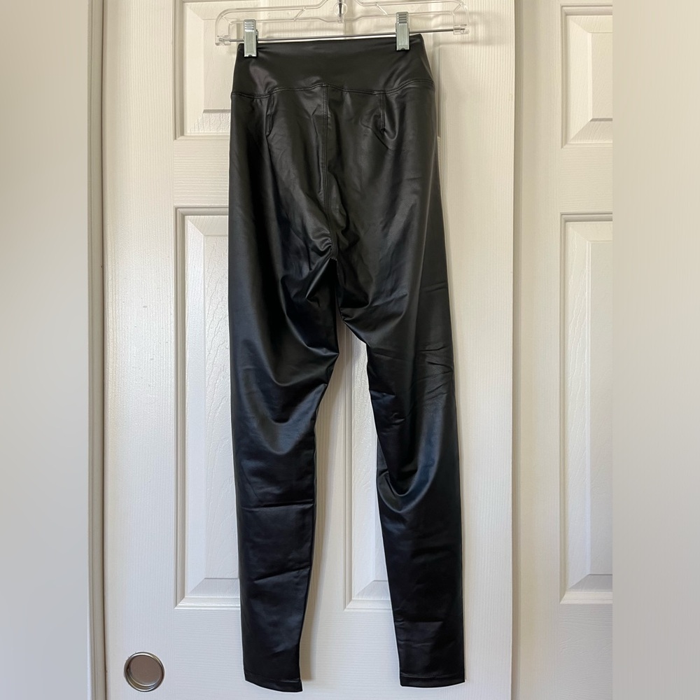 Aerie Offline faux leather leggings, NWT - Picture 5 of 8